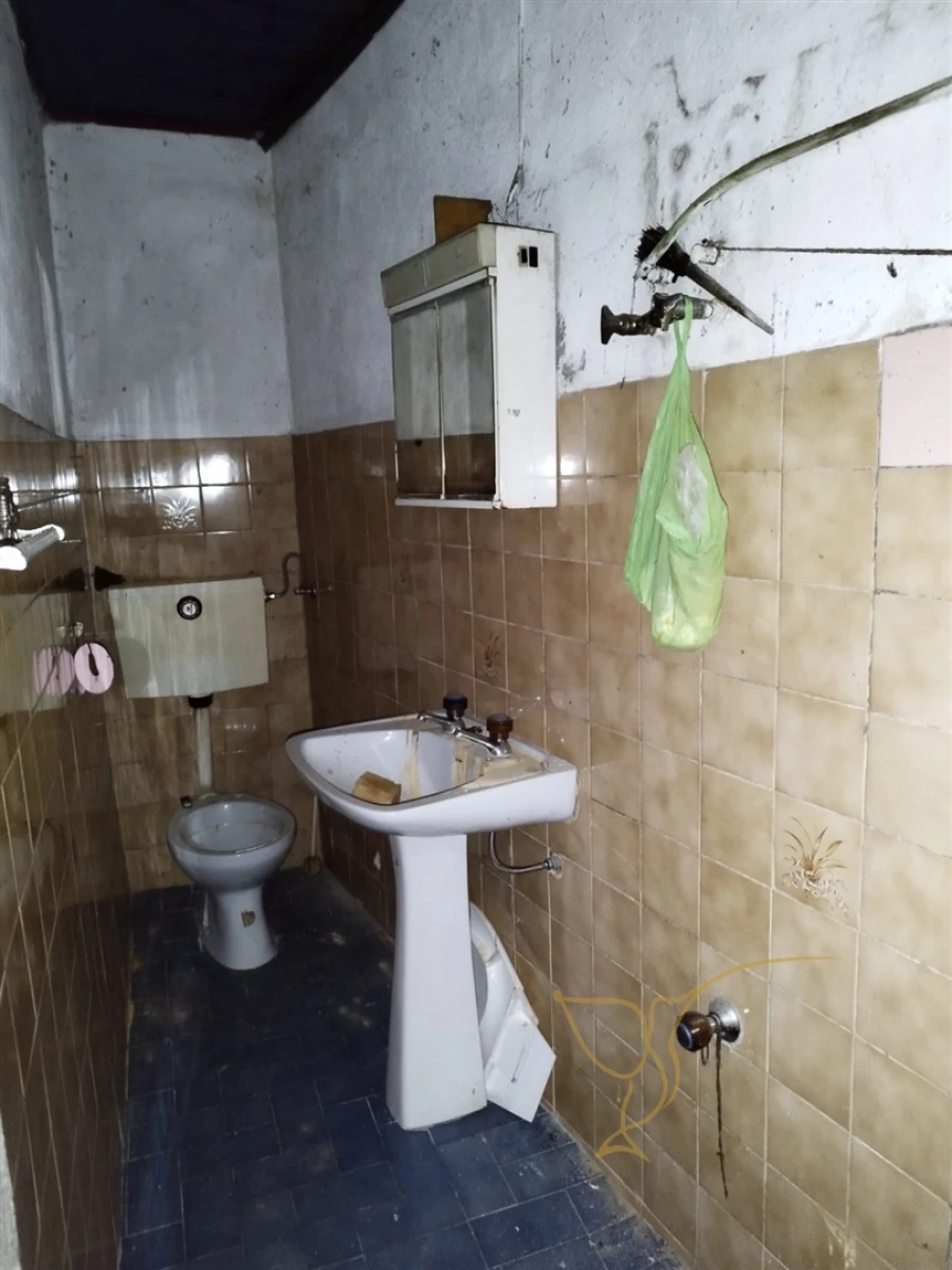 Moradia T0 para Venda em Castro Laboreiro e Lamas de Mouro Foto 10