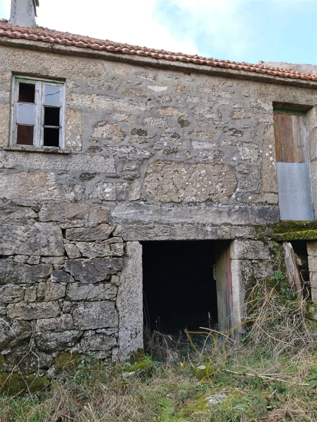 Moradia T0 para Venda em Castro Laboreiro e Lamas de Mouro Foto 1