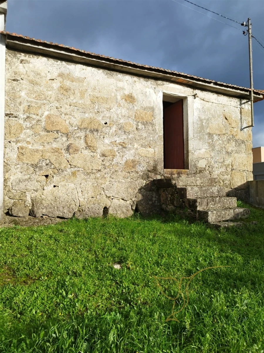 Moradia T0 para Venda em Monção e Troviscoso Foto 2