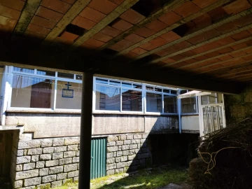 Moradia T0 para Venda em Castro Laboreiro e Lamas de Mouro