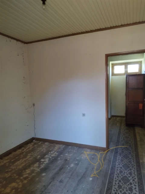 Moradia T0 para Venda em Castro Laboreiro e Lamas de Mouro