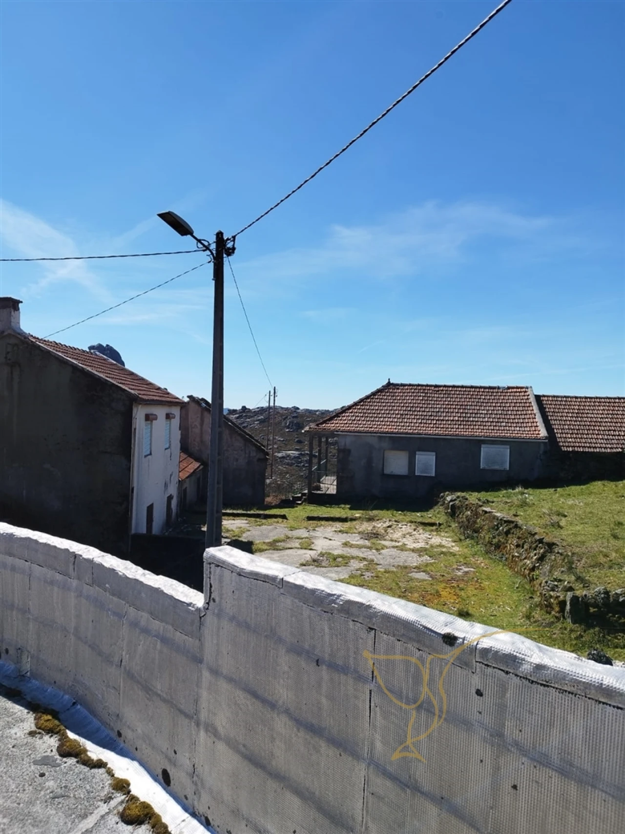 Moradia T0 para Venda em Castro Laboreiro e Lamas de Mouro Foto 21