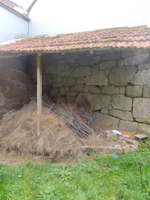 Moradia T2 para Venda em Castro Laboreiro e Lamas de Mouro