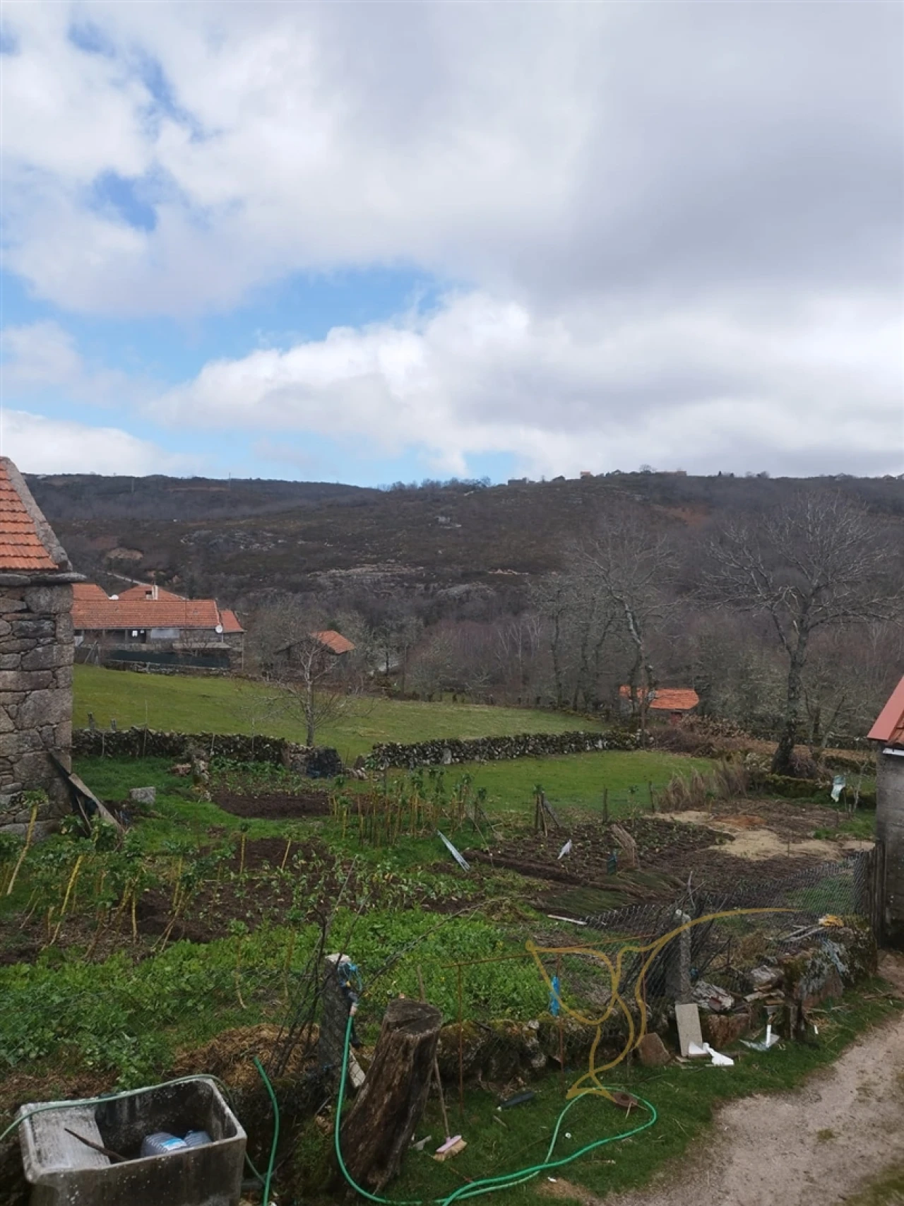 Moradia T2 para Venda em Castro Laboreiro e Lamas de Mouro Foto 10