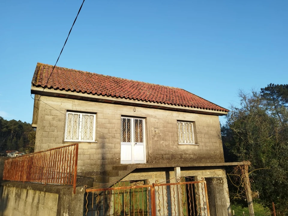 Moradia T0 para Venda em Prado e Remoães Foto 4