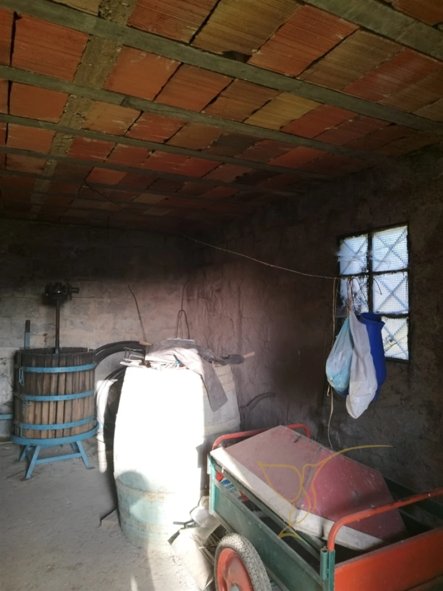 Moradia T0 para Venda em Prado e Remoães Foto 12