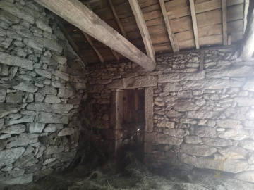 Moradia T0 para Venda em Castro Laboreiro e Lamas de Mouro