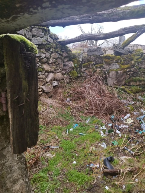 Moradia T0 para Venda em Castro Laboreiro e Lamas de Mouro