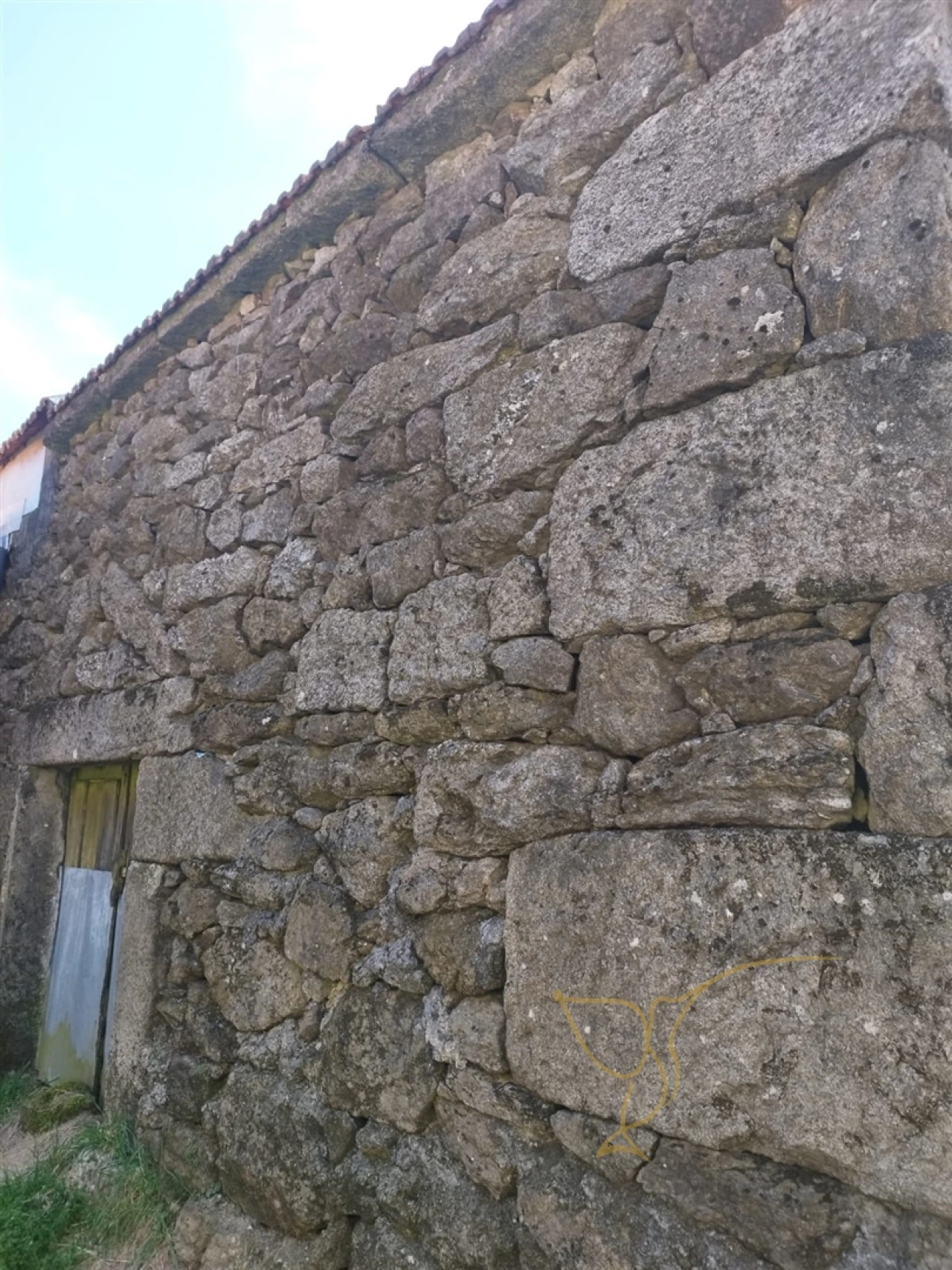 Moradia T0 para Venda em Castro Laboreiro e Lamas de Mouro Foto 3