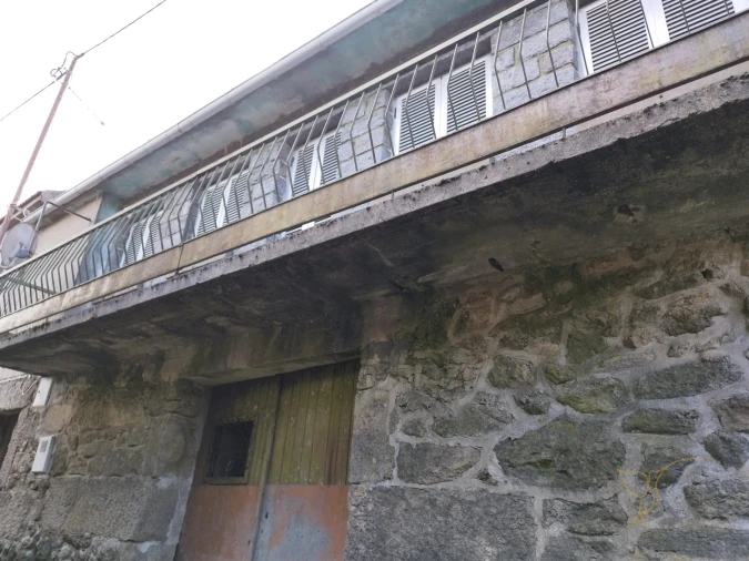Moradia T0 para Venda em Castro Laboreiro e Lamas de Mouro Foto 3