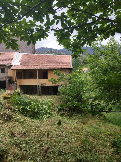 Moradia T0 para Venda em Castro Laboreiro e Lamas de Mouro
