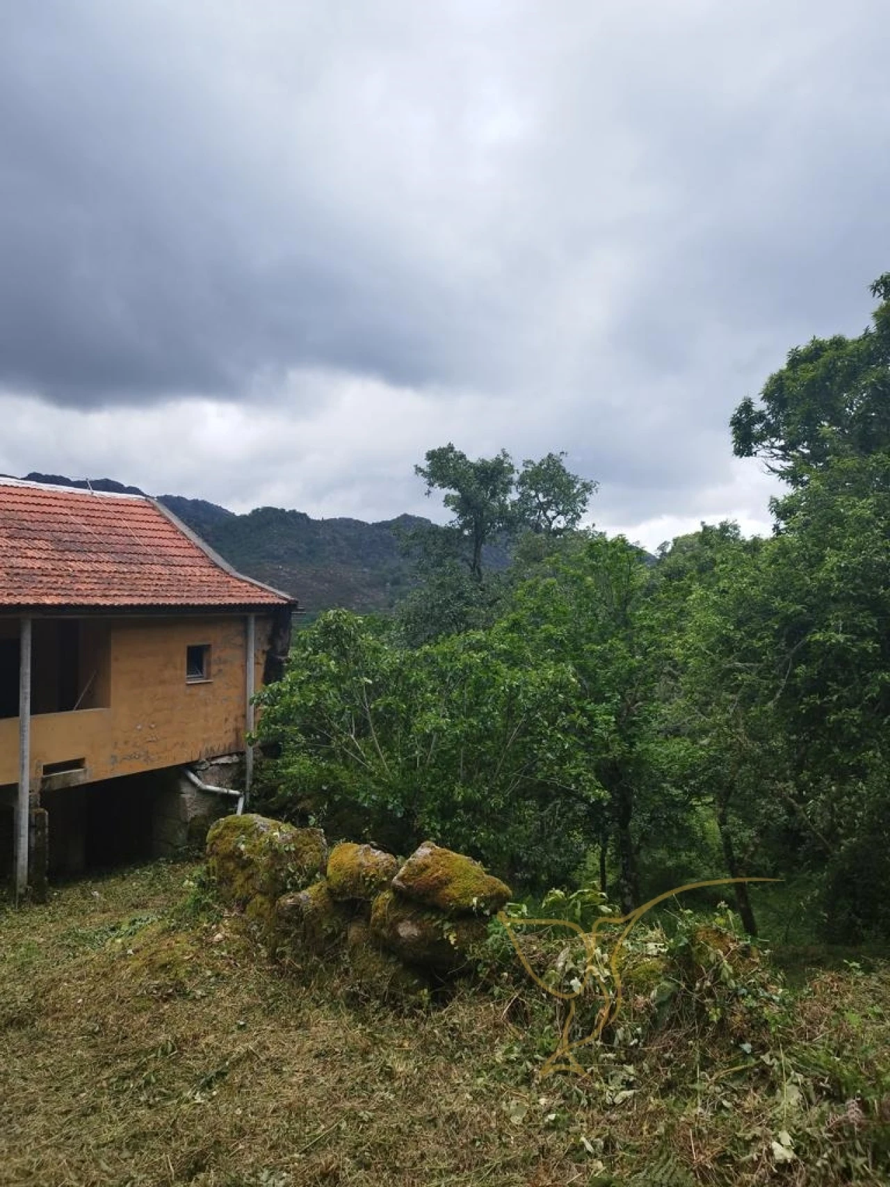 Moradia T0 para Venda em Castro Laboreiro e Lamas de Mouro Foto 2