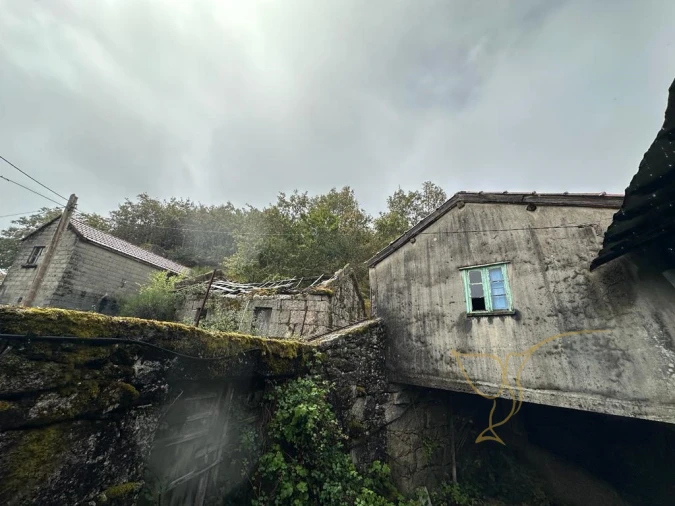 Moradia T3 para Venda em Castro Laboreiro e Lamas de Mouro Foto 12
