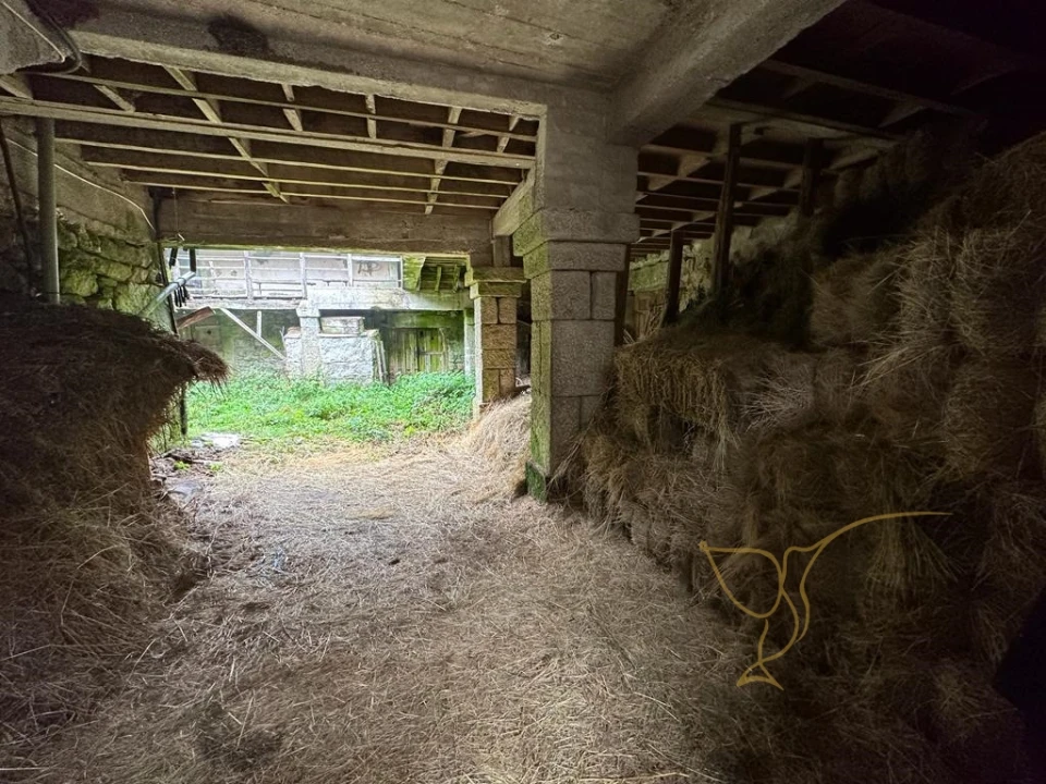 Moradia T4 para Venda em Castro Laboreiro e Lamas de Mouro Foto 14