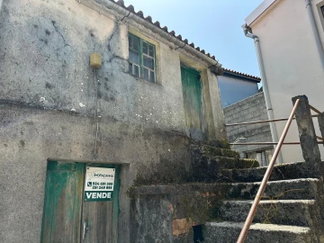 Moradia T0 para Venda em Castro Laboreiro e Lamas de Mouro