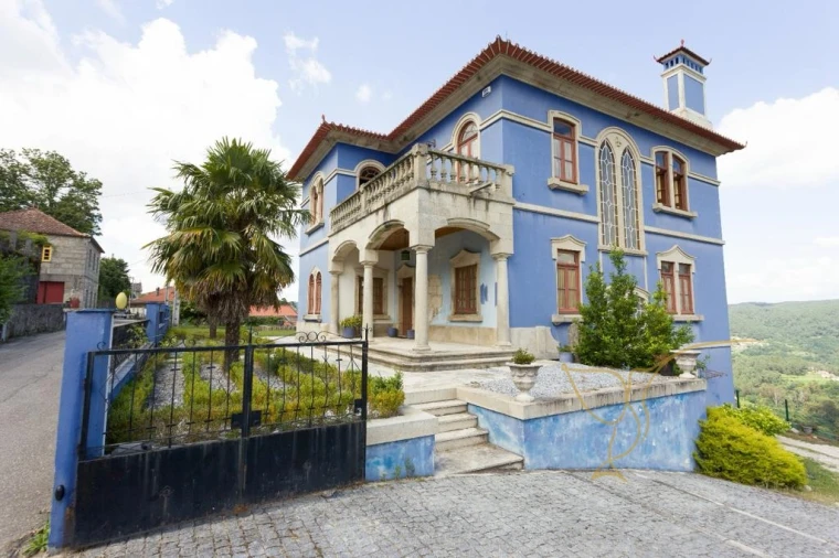 Moradia T5 para Venda em Cristoval Foto 2