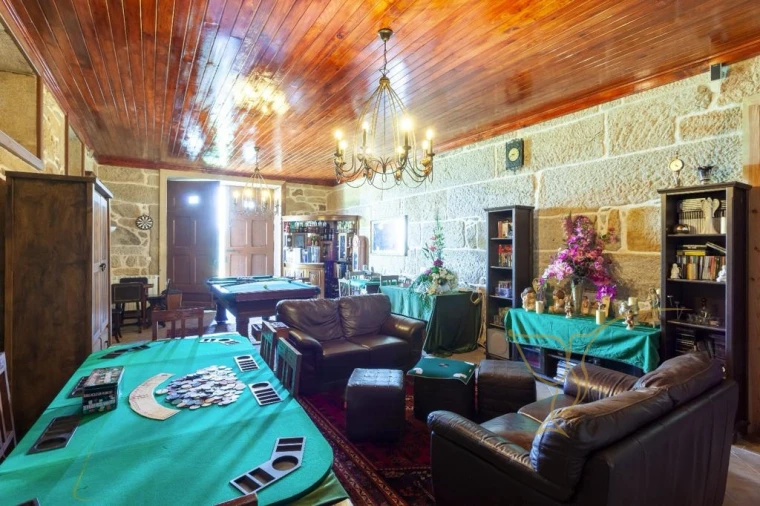 Moradia T5 para Venda em Cristoval Foto 41