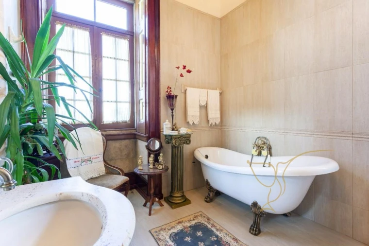 Moradia T5 para Venda em Cristoval Foto 34