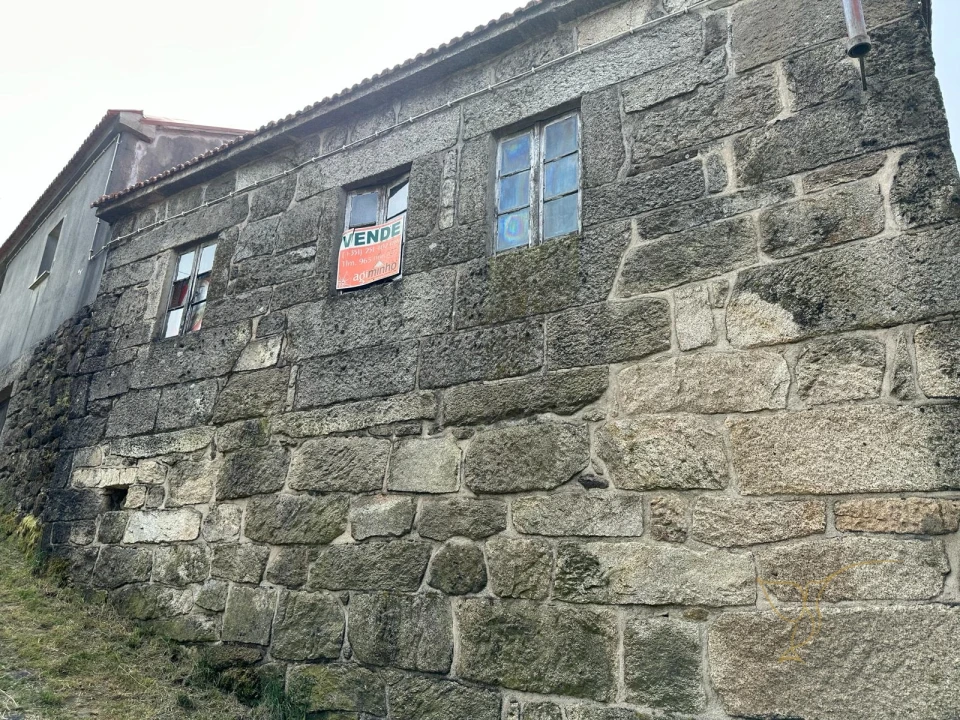 Moradia T0 para Venda em Castro Laboreiro e Lamas de Mouro Foto 6