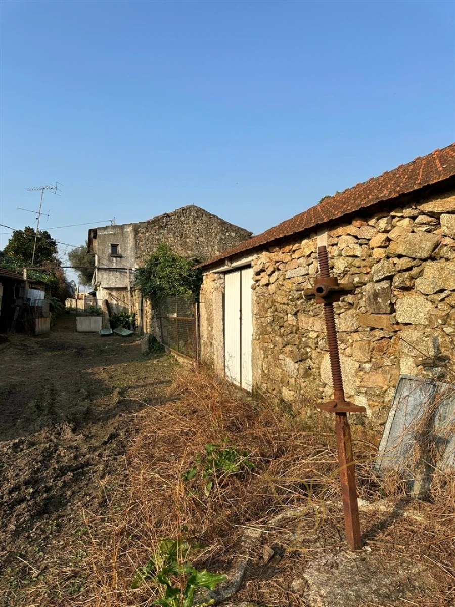 Moradia T0 para Venda em Monção e Troviscoso Foto 13
