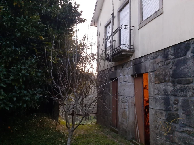 Moradia T7 para Venda em Mentrestido Foto 33