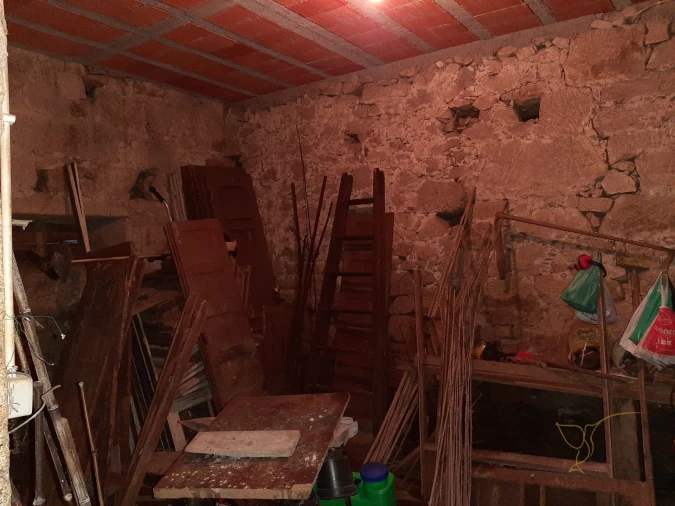 Moradia T7 para Venda em Mentrestido Foto 34