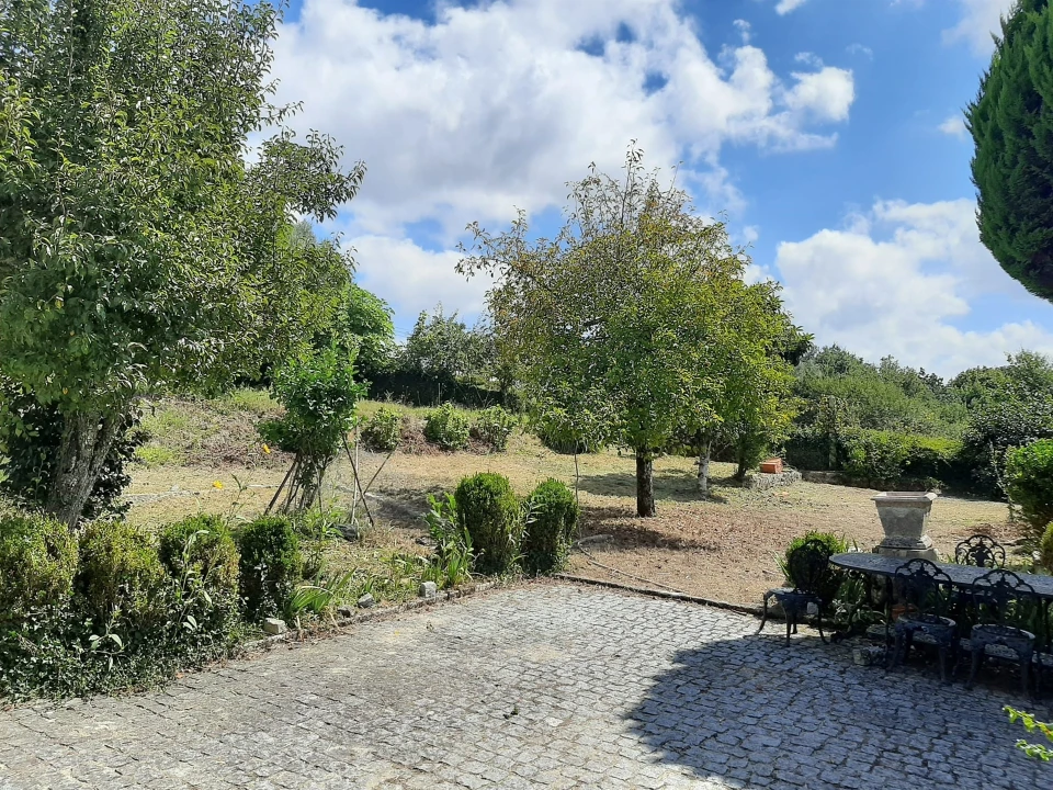 Moradia T7 para Venda em Mentrestido Foto 7