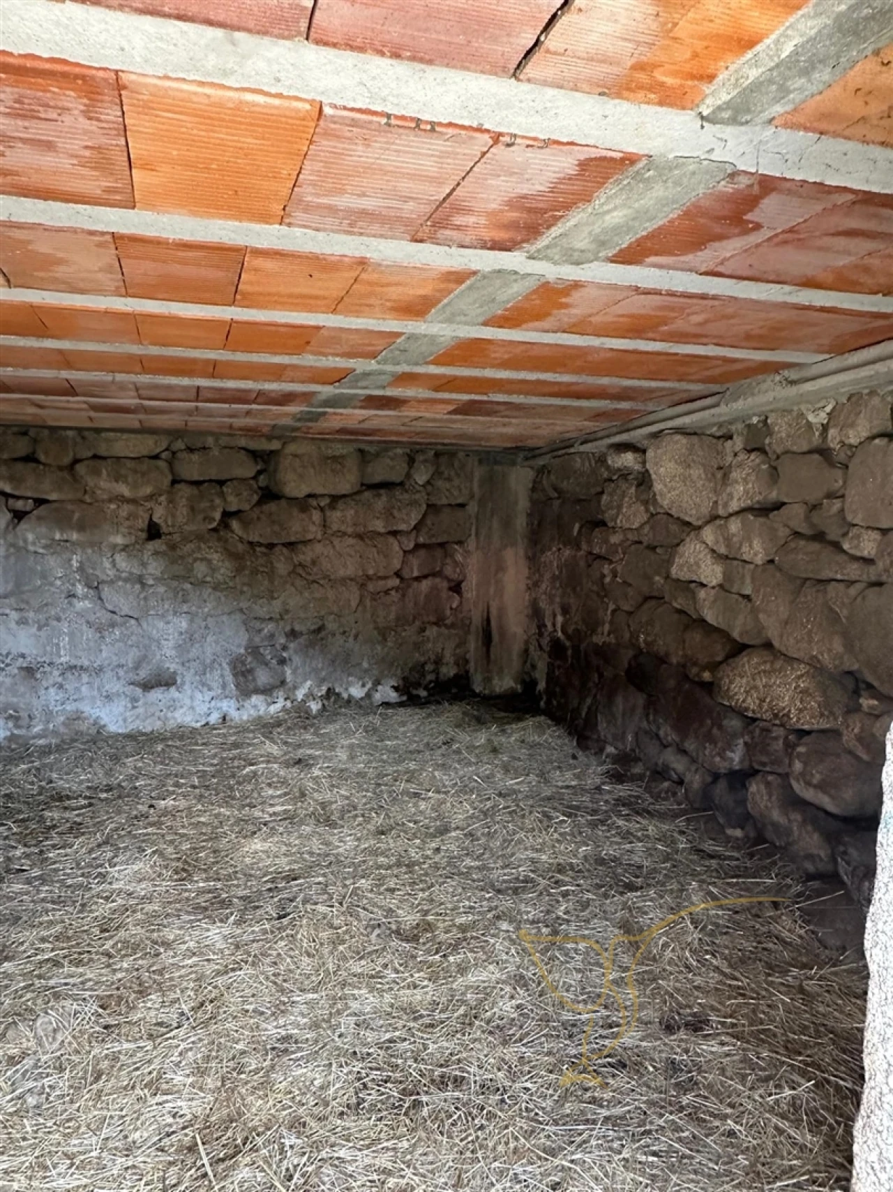 Moradia T0 para Venda em Riba de Mouro Foto 10