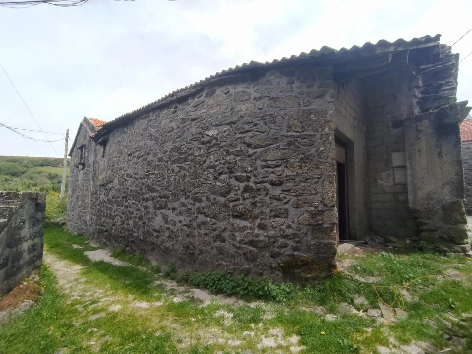 Moradia T0 para Venda em Castro Laboreiro e Lamas de Mouro Foto 18