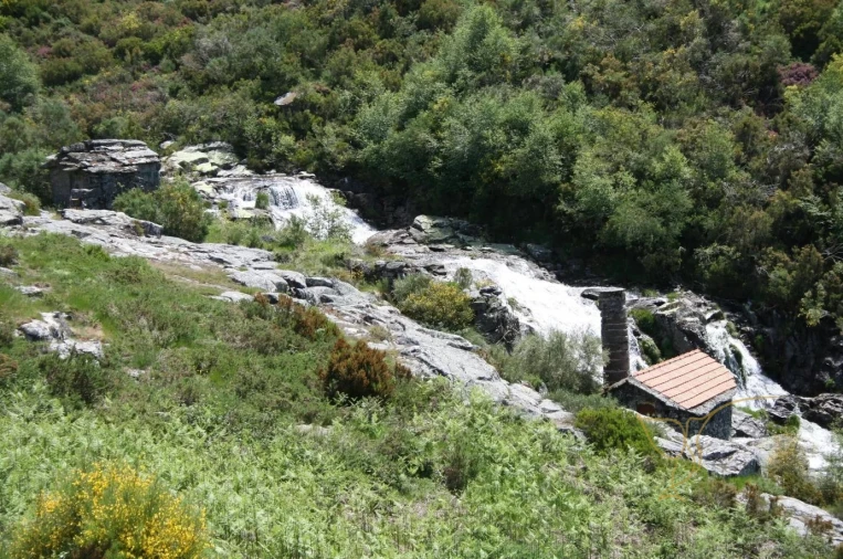 Moradia T0 para Venda em Castro Laboreiro e Lamas de Mouro Foto 45