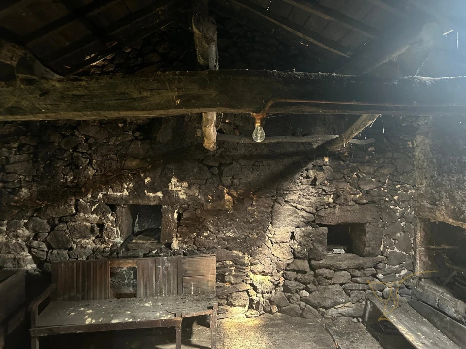 Moradia T0 para Venda em Castro Laboreiro e Lamas de Mouro Foto 13