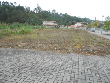 Terreno para Venda em Taveiro, Ameal e Arzila