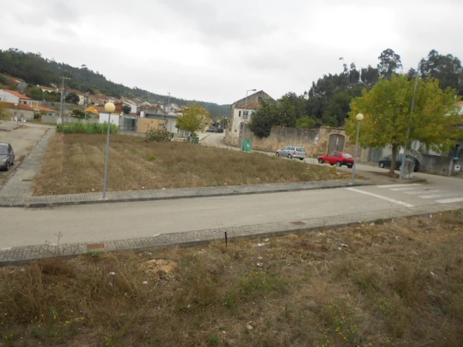 Terreno para Venda em Taveiro, Ameal e Arzila Foto 7