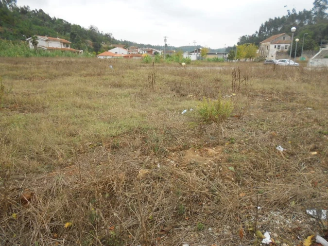 Terreno para Venda em Taveiro, Ameal e Arzila Foto 9