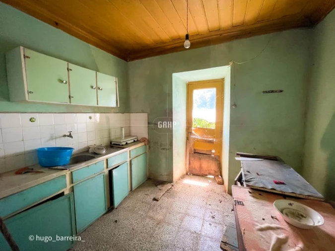 Moradia T4 para Venda em Avelar Foto 6