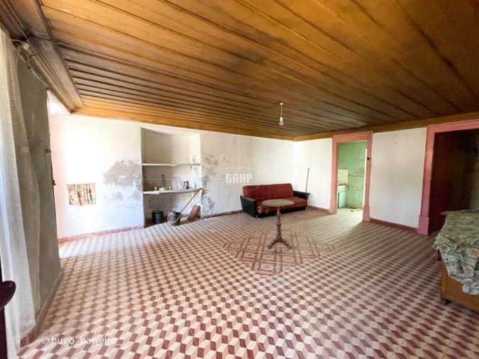 Moradia T4 para Venda em Avelar Foto 5