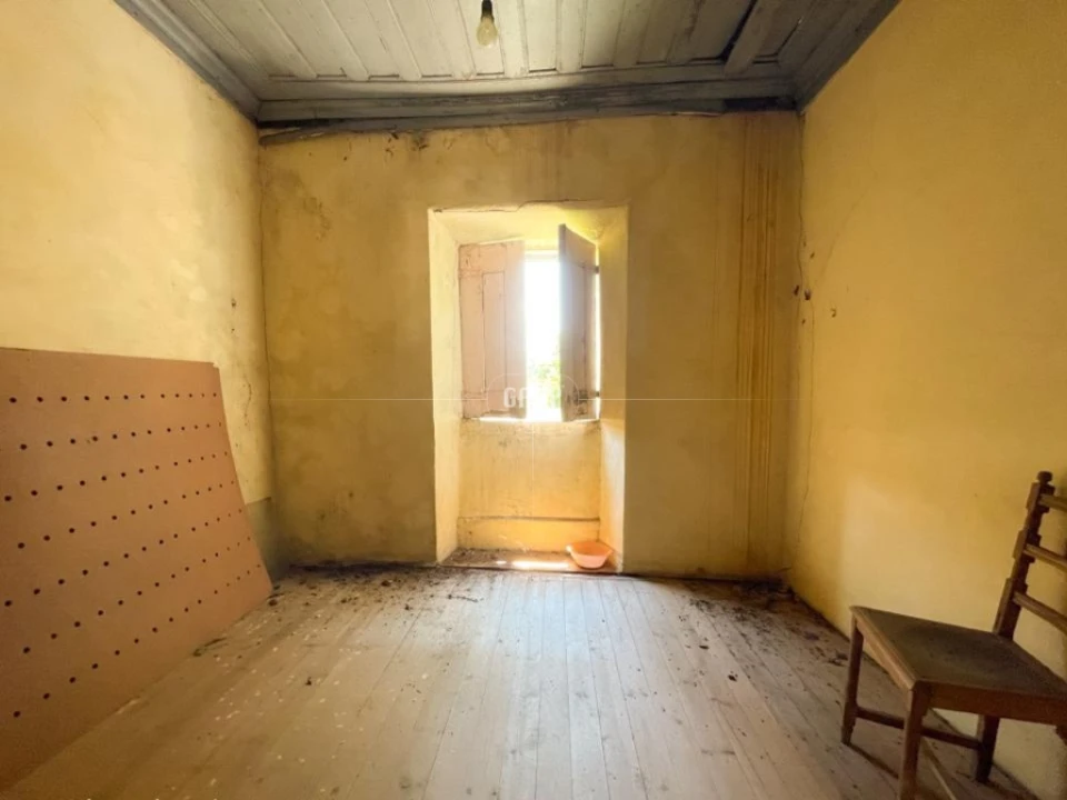 Moradia T4 para Venda em Avelar Foto 40