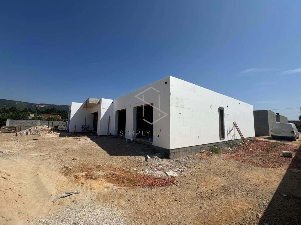 Moradia T3 para Venda em Aljubarrota Foto 38