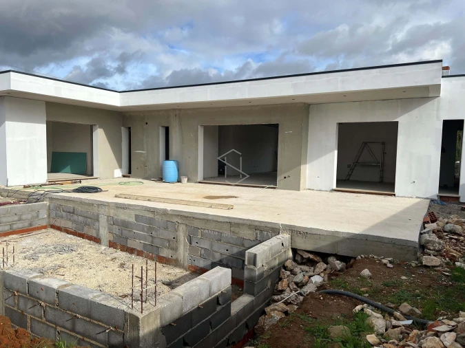 Moradia T3 para Venda em Aljubarrota Foto 3