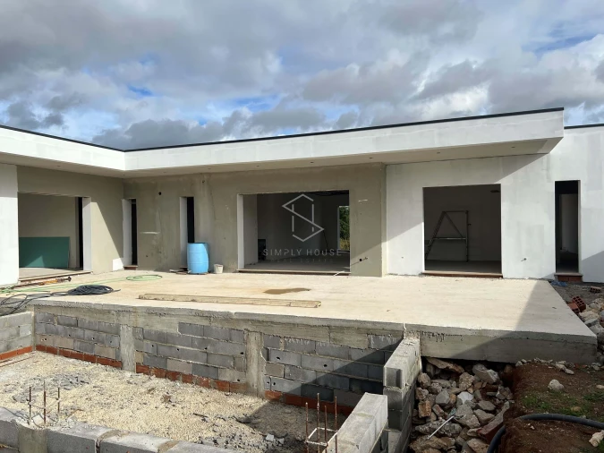 Moradia T3 para Venda em Aljubarrota Foto 10