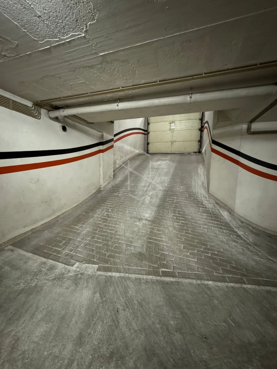 Garagem para Venda em Benedita Foto 5