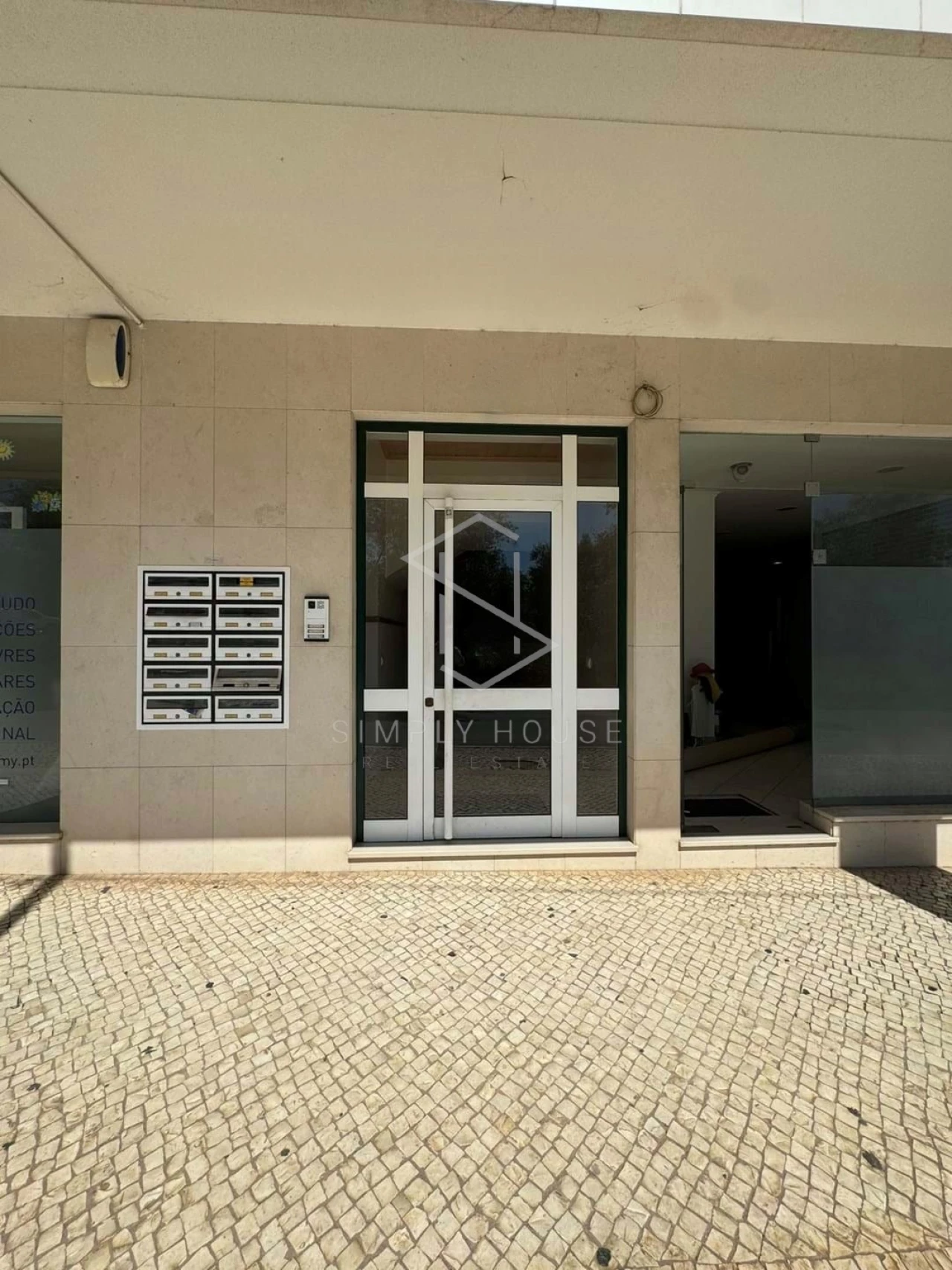 Garagem para Venda em Benedita Foto 11