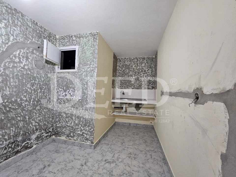 Moradia T3 para Venda em Ribeira Brava Foto 5