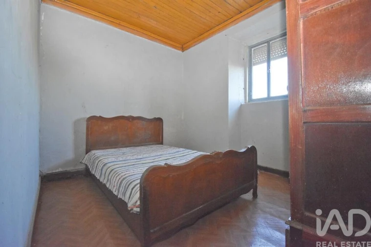 Moradia T3 para Venda em Alvorge Foto 18