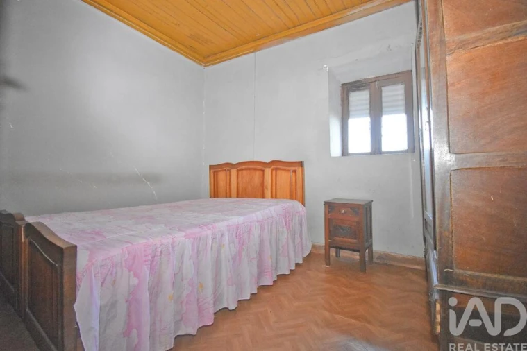 Moradia T3 para Venda em Alvorge Foto 16