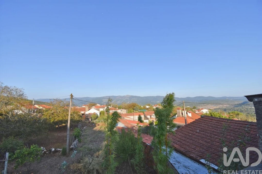 Moradia T3 para Venda em Alvorge Foto 22