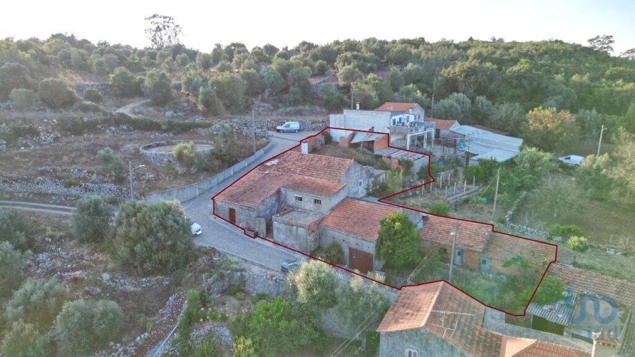 Moradia T3 para Venda em Alvorge Foto 1