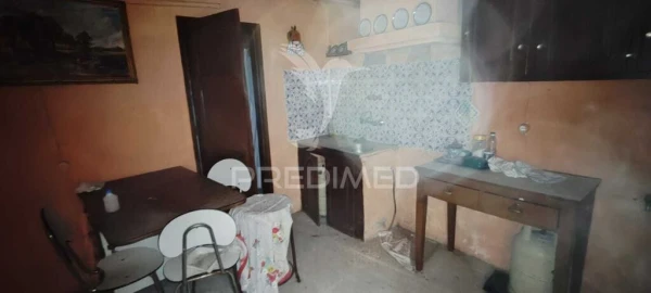 Moradia T2 para Venda em Alagoa
