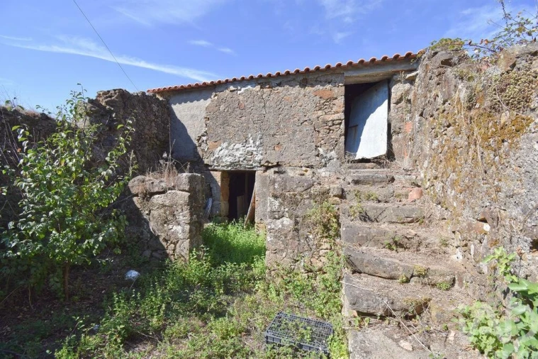 Moradia T4 para Venda em São Miguel, Santa Eufémia e Rabaçal Foto 24