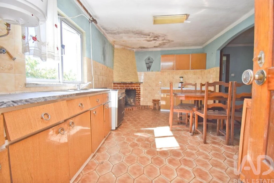 Moradia T4 para Venda em São Miguel, Santa Eufémia e Rabaçal Foto 9